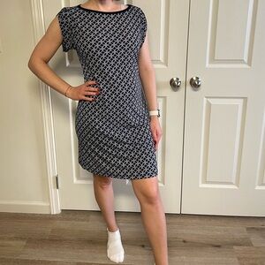 Women dress by Michael Kors - size Small